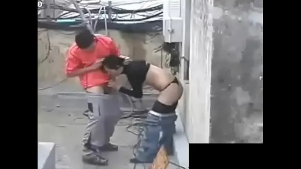 คลิปใหญ่ Algerian whore fucks with its owner on the roof คลิปใหญ่