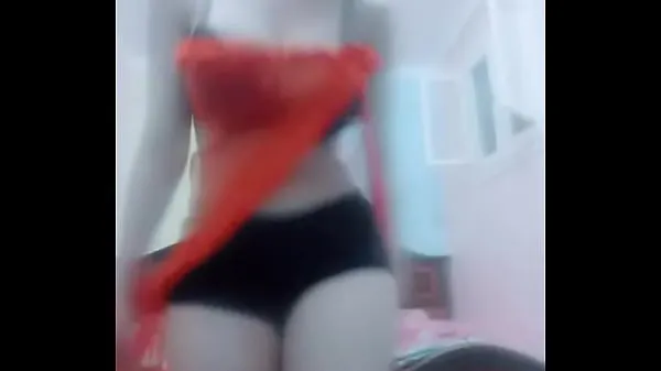 Store Exclusive dancing a married slut dancing for her lover The rest of her videos are on the YouTube channel below the video in the telegram group @ HASRY6 megaklipp