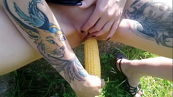 Big Lucy Ravenblood fucking pussy with corn in public mega Clips