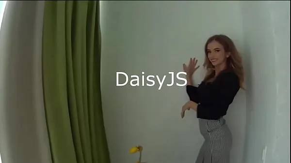 Veliki Daisy JS high-profile model girl at Satingirls | webcam girls erotic chat| webcam girls mega posnetki