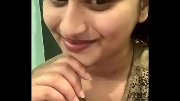 Big Desi Girl tallking on Live Cam shows big tits and deep cleavage mega Clips