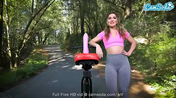 Big Sexy Paige Owens dá seu primeiro passeio de bicicleta vibrador anal mega Clips