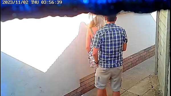 مقاطع كبيرة Daring couple caught fucking in public on cctv camera ضخمة